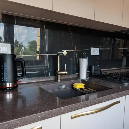 Memories By Vermes - View 아파트