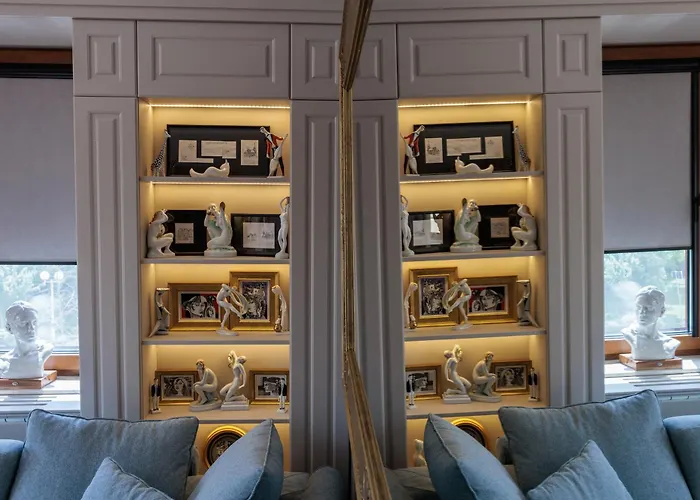 Memories By Vermes - View